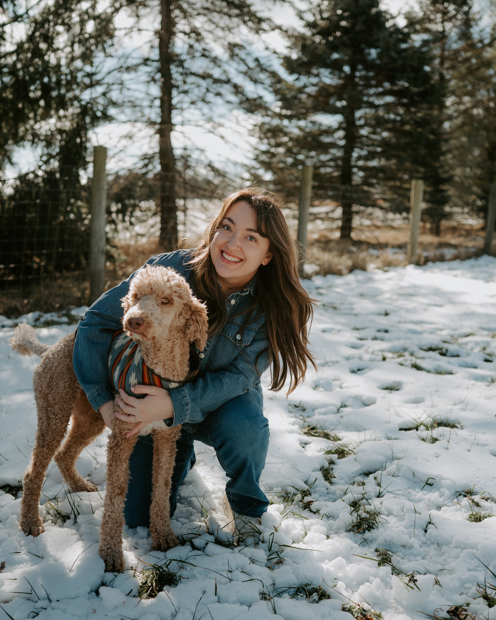 Abby Hungate, Groomer